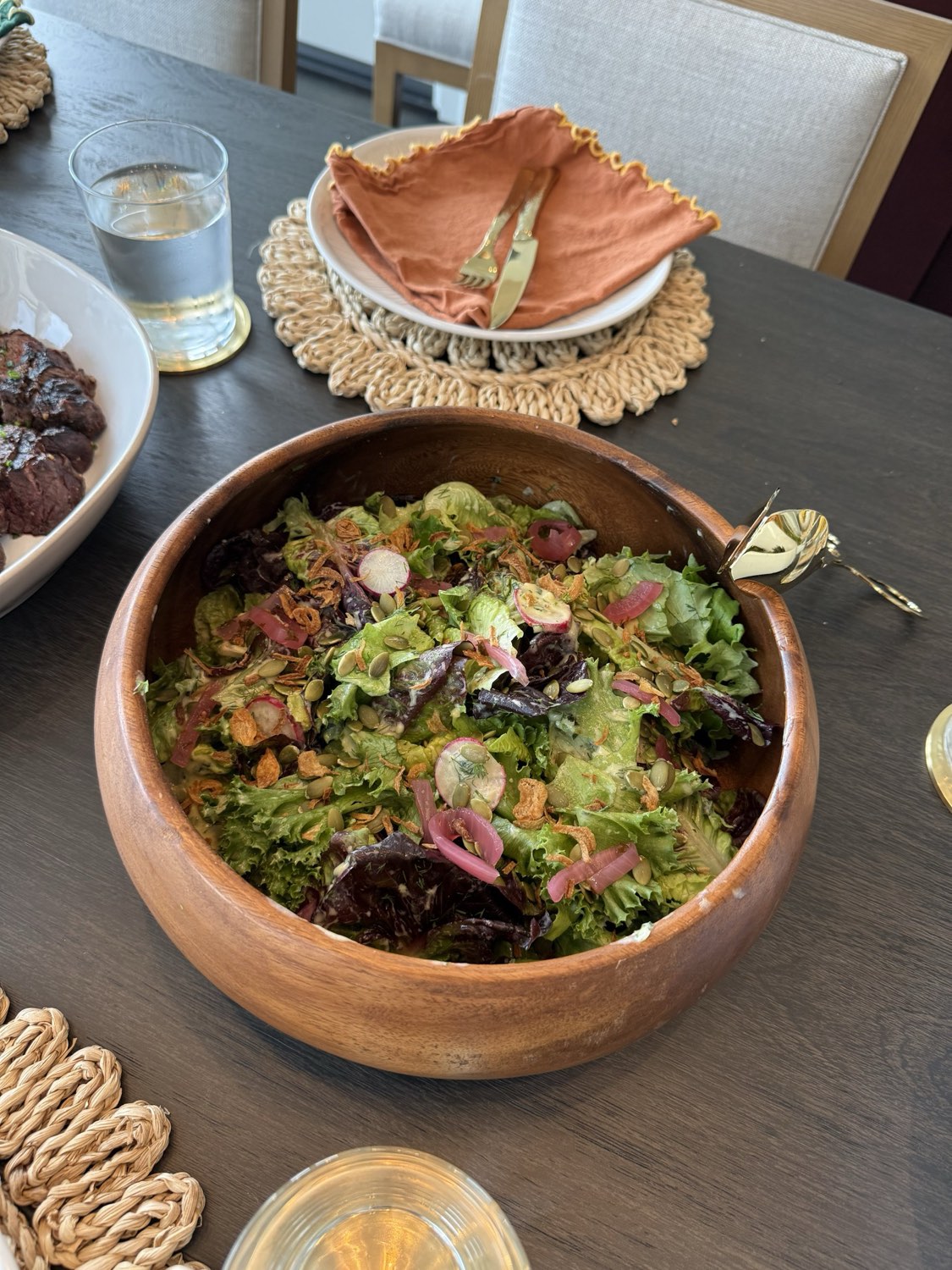 Seasonal salad bowl